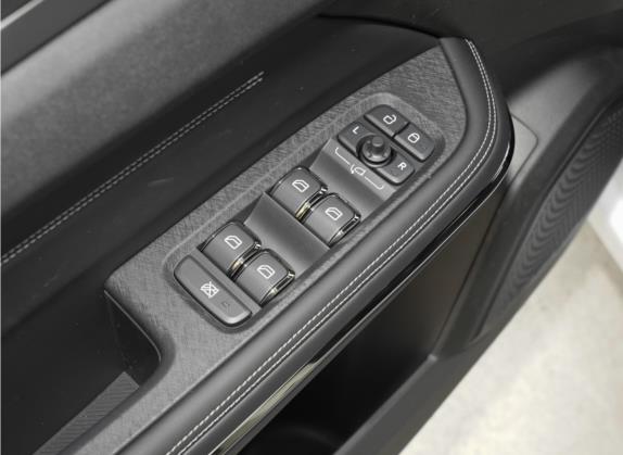 领克01新能源 2022款 1.5TD PHEV Plus 车厢座椅   门窗控制