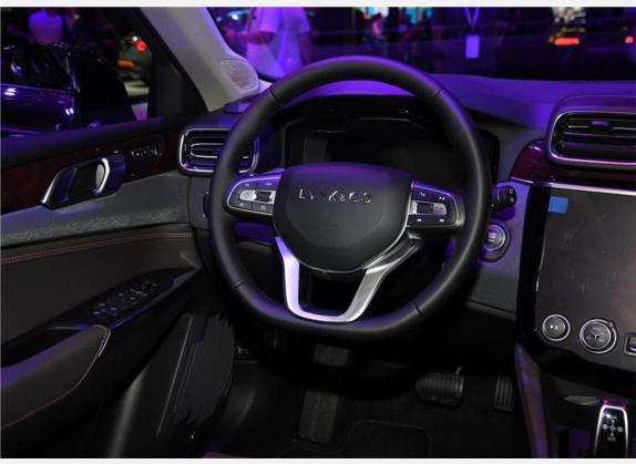 领克02新能源 2019款 1.5T PHEV Pro 中控类   驾驶位
