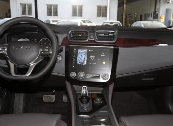 领克02新能源 2021款 1.5T PHEV Plus 中控类   中控台