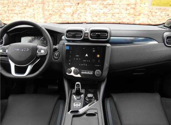 领克03新能源 2019款 1.5T PHEV Pro 中控类   中控台