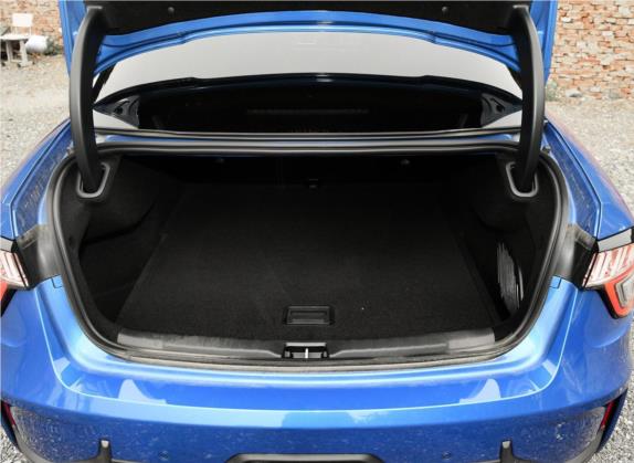 领克03新能源 2019款 1.5T PHEV Pro 车厢座椅   后备厢