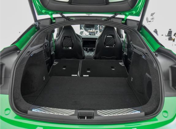 领克05 2022款 05+ 2.0TD 自动性能套装 车厢座椅   后备厢