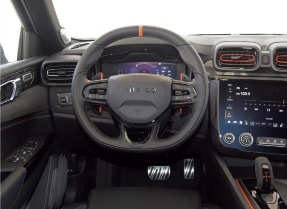 领克02 Hatchback 2021款 2.0TD Halo 驾控套件版 中控类   驾驶位