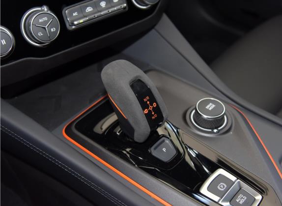 领克02 Hatchback 2021款 2.0TD Halo 驾控套件版 中控类   挡把