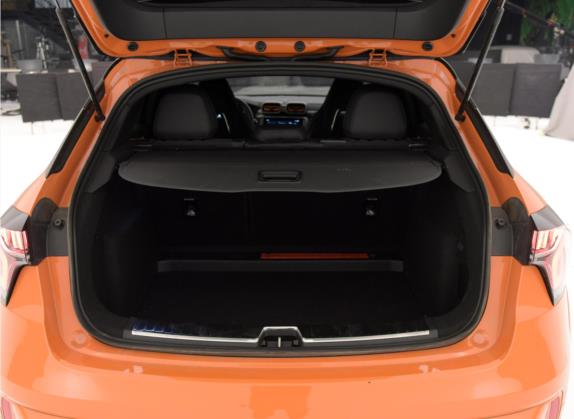 领克02 Hatchback 2021款 2.0TD Halo 车厢座椅   后备厢