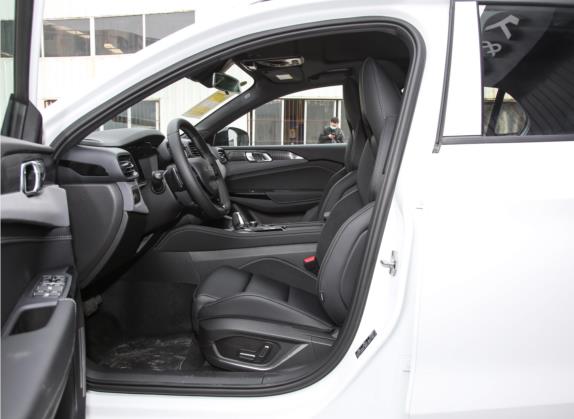 领克02 Hatchback 2022款 2.0TD Plus 车厢座椅   前排空间