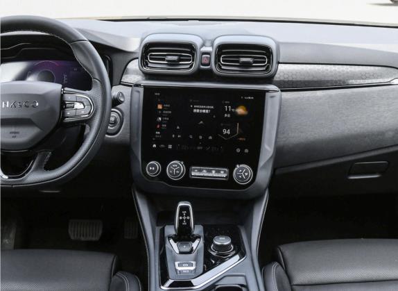 领克02 Hatchback 2022款 2.0TD Pro 中控类   中控台