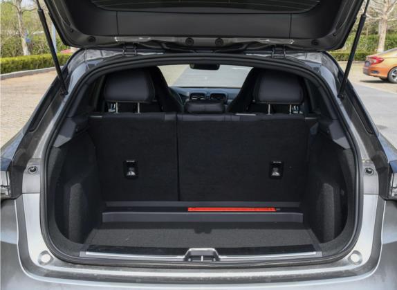 领克02 Hatchback 2022款 2.0TD Pro 车厢座椅   后备厢