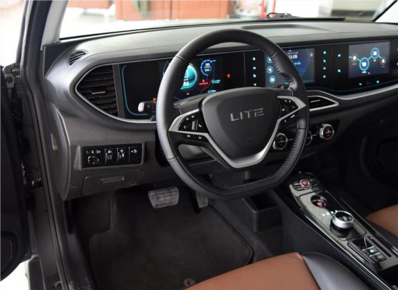 LITE 2017款 引力版 中控类   驾驶位