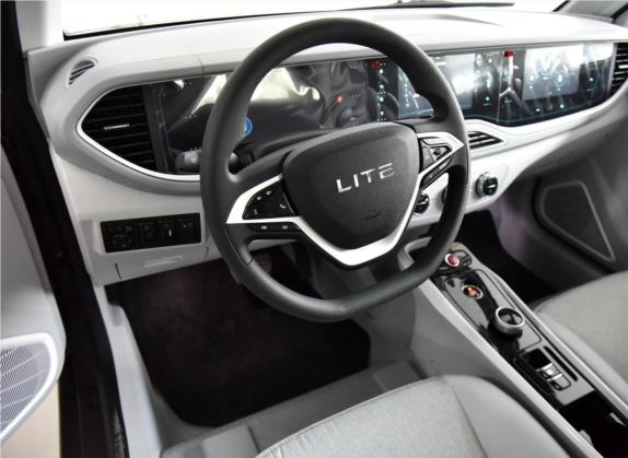 LITE 2017款 原力版 中控类   驾驶位