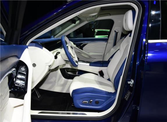岚图FREE 2021款 四驱纯电首发纪念版专属豪华套装 车厢座椅   前排空间