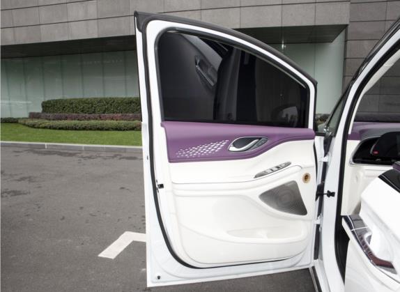 梦想家 2022款 私人定制低碳版 车厢座椅   前门板