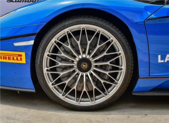 Aventador 2017款 Aventador S 其他细节类   前轮