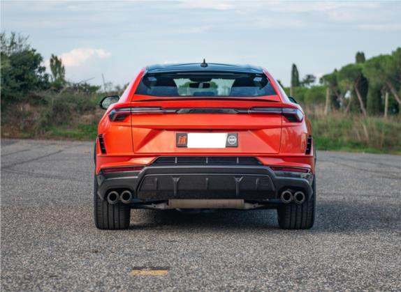 Urus 2022款 4.0T V8 Performante 外观   正后