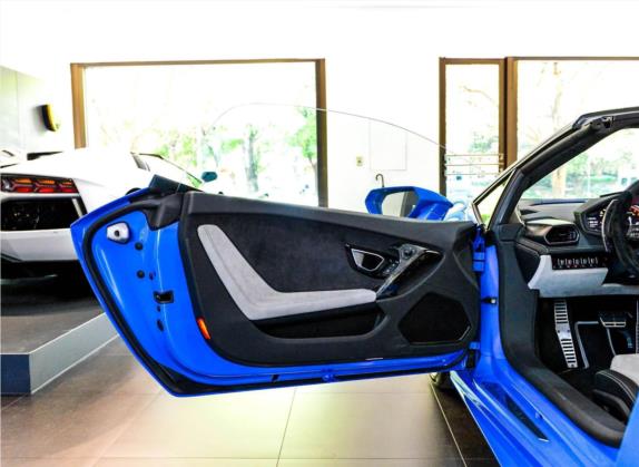 Huracán 2016款 Huracán Spyder 车厢座椅   前门板