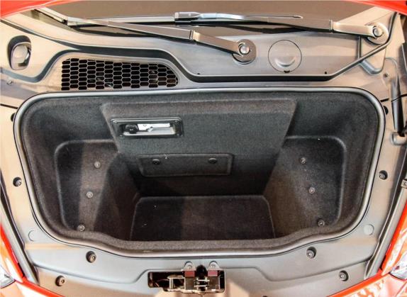 Huracán 2016款 Huracán RWD Coupe 车厢座椅   后备厢