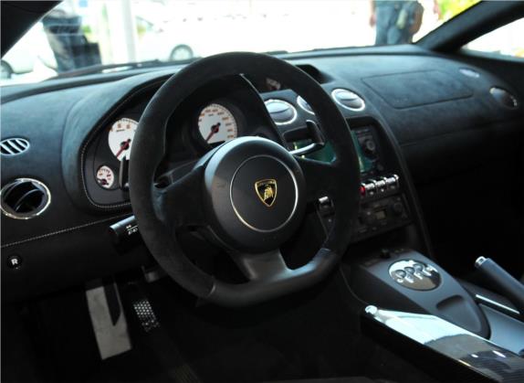 Gallardo 2011款 LP 570-4 Superleggera 中控类   驾驶位