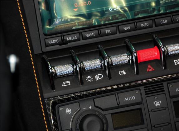 Gallardo 2011款 LP 570-4 Spyder Performante 车厢座椅   门窗控制