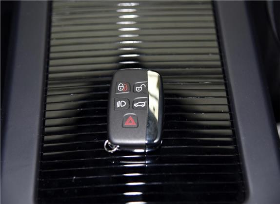 发现神行(进口) 2015款 2.0T SE 其他细节类   钥匙