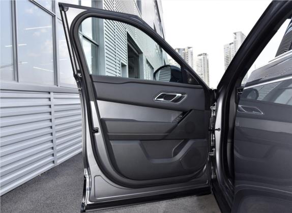 揽胜星脉 2020款 P340 R-DYNAMIC S 车厢座椅   前门板