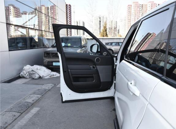 揽胜运动版新能源 2018款 P400e 车厢座椅   前门板