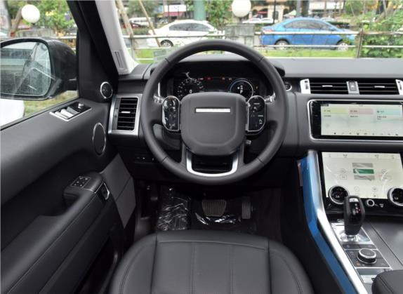 揽胜运动版新能源 2020款 P400e SE 中控类   驾驶位