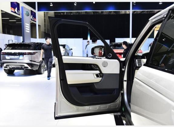 揽胜新能源 2018款 P400e 创世加长版 车厢座椅   前门板