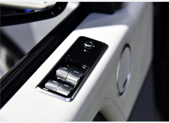 揽胜新能源 2018款 P400e 创世加长版 车厢座椅   门窗控制