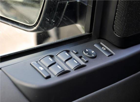 揽胜 2012款 5.0 NA V8 车厢座椅   门窗控制