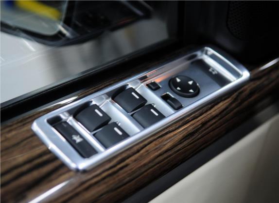 揽胜 2012款 5.0 SC V8 巅峰创世典藏版 车厢座椅   门窗控制