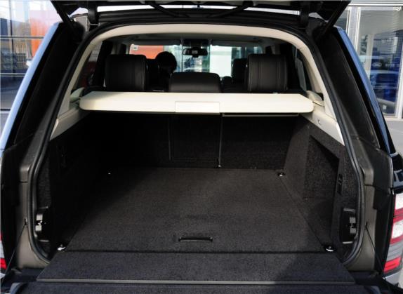 揽胜 2013款 5.0 SC V8 Vogue SE 车厢座椅   后备厢