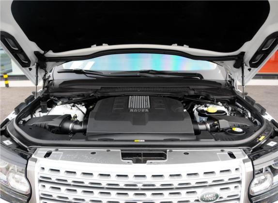 揽胜 2014款 5.0 SC V8 AB 尊崇创世加长版 其他细节类   发动机舱