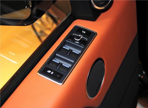 揽胜 2014款 5.0 SC V8 AB 巅峰创世加长版 车厢座椅   门窗控制