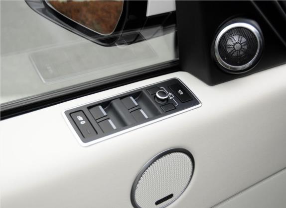 揽胜 2015款 3.0 SC V6 Vogue 车厢座椅   门窗控制