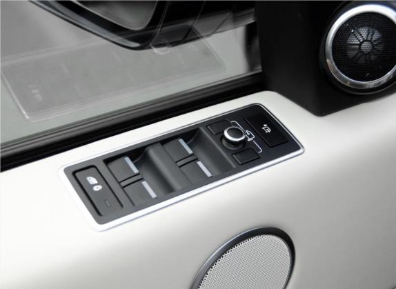 揽胜 2015款 3.0 SC V6 Vogue SE 创世加长版 车厢座椅   门窗控制
