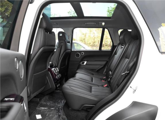 揽胜 2016款 3.0 SC V6 Vogue 车厢座椅   后排空间