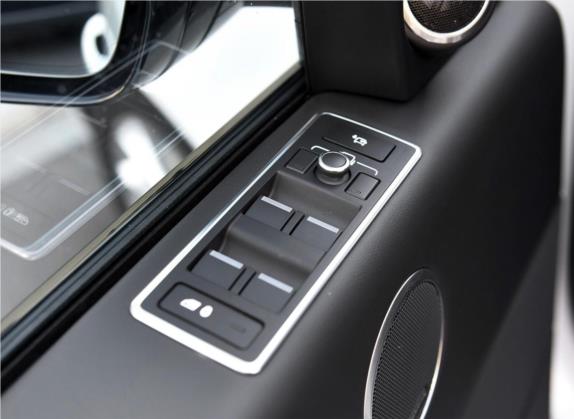 揽胜 2016款 3.0 SC V6 Vogue 车厢座椅   门窗控制