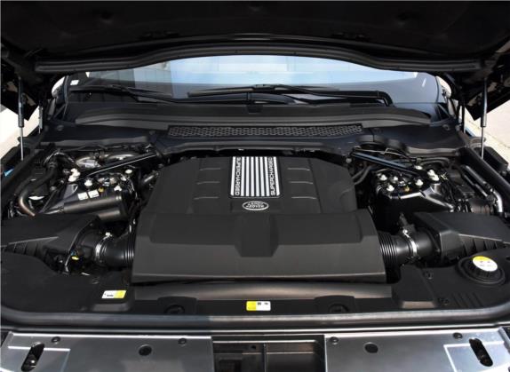 揽胜 2016款 3.0 SC V6 Vogue SE 尊崇创世加长版 其他细节类   发动机舱