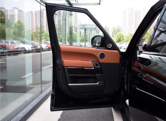 揽胜 2016款 3.0 SC V6 Vogue SE 尊崇创世加长版 车厢座椅   前门板