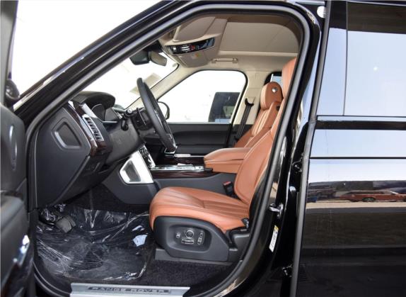 揽胜 2017款 3.0 SC V6 Vogue SE 创世加长版 车厢座椅   前排空间