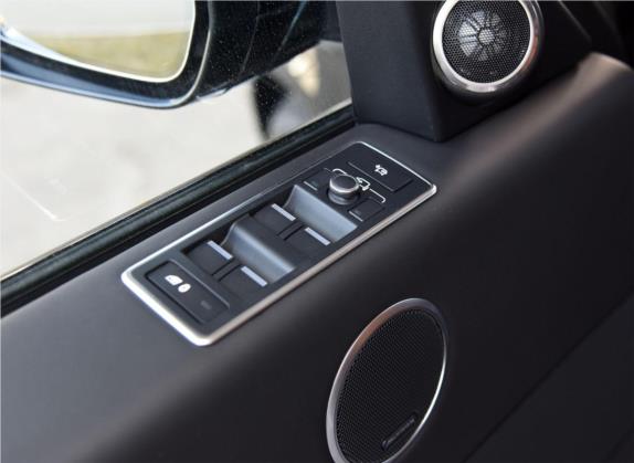 揽胜 2017款 3.0 SC V6 Vogue SE 创世加长版 车厢座椅   门窗控制