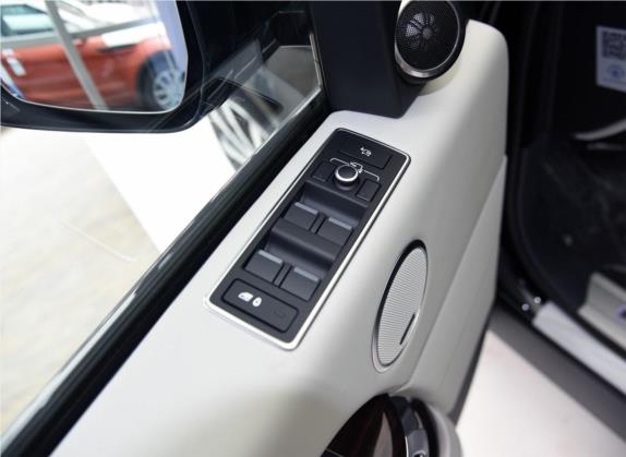 揽胜 2017款 3.0 SC V6 AB 尊崇创世加长版 车厢座椅   门窗控制