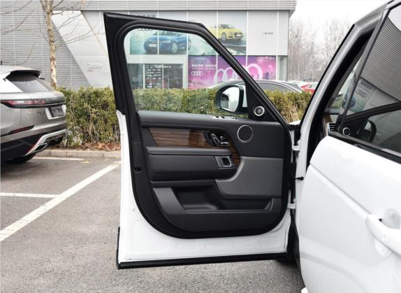 揽胜 2018款 3.0 SC V6 Vogue 传世加长版 车厢座椅   前门板
