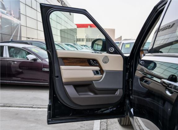 揽胜 2018款 3.0 SC V6 Vogue 传世版 车厢座椅   前门板