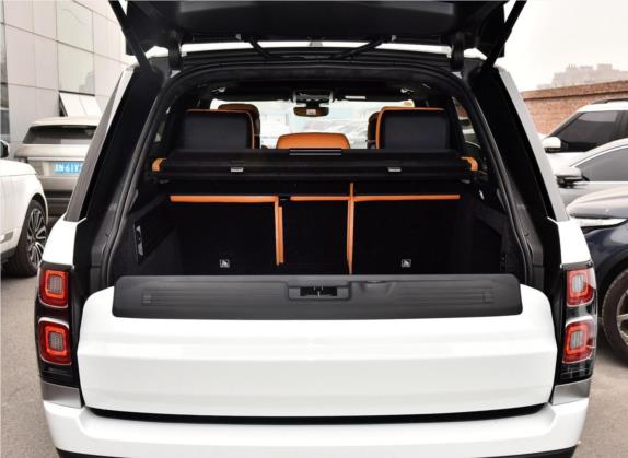 揽胜 2018款 3.0 SC V6 AB 尊崇创世加长版 车厢座椅   后备厢