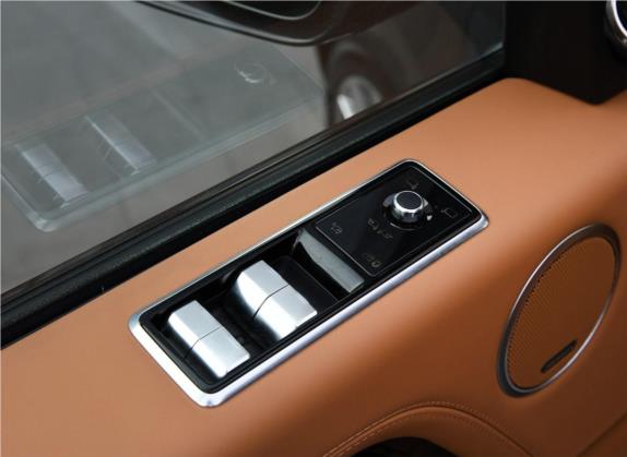 揽胜 2019款 5.0 SC V8 SVA巅峰创世加长版 车厢座椅   门窗控制