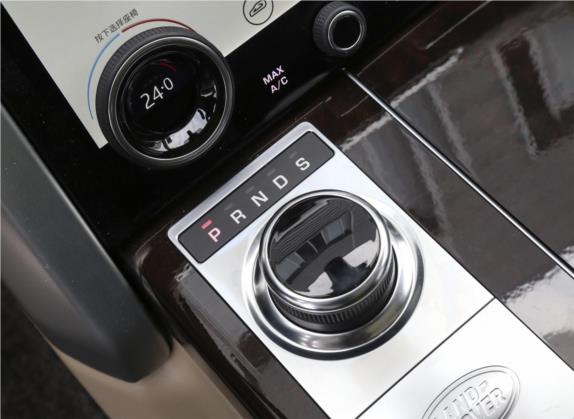 揽胜 2020款 3.0 L6 传世版 中控类   挡把