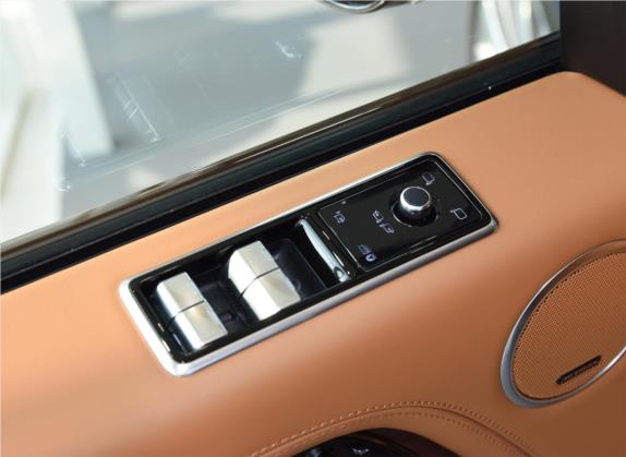 揽胜 2021款 5.0 SC V8 SVA巅峰创世加长版 车厢座椅   门窗控制