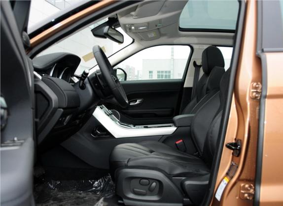 揽胜极光(进口) 2014款 2.0T 5门耀享版 车厢座椅   前排空间