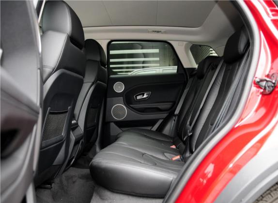 揽胜极光(进口) 2015款 2.0T 5门耀享版 车厢座椅   后排空间